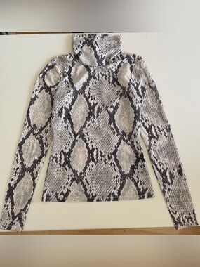 HM Womens Snakeskin Print Sheer Mesh Turtleneck Long Sleeve Top Grey Black S